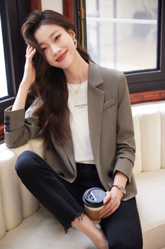Fashion Short Long Sleeve Coat